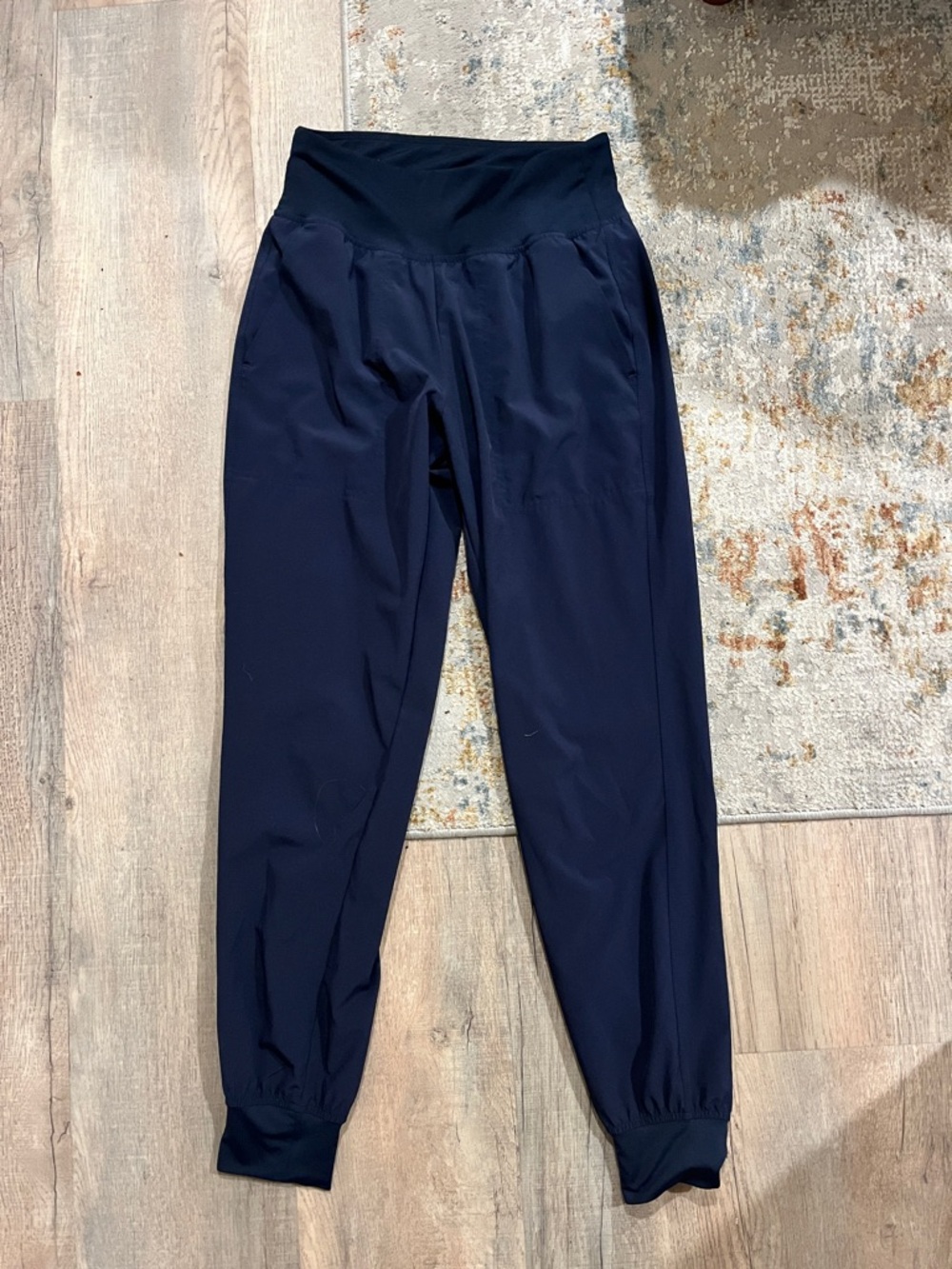 DSG Women’s Navy Jogger Pants, size XS